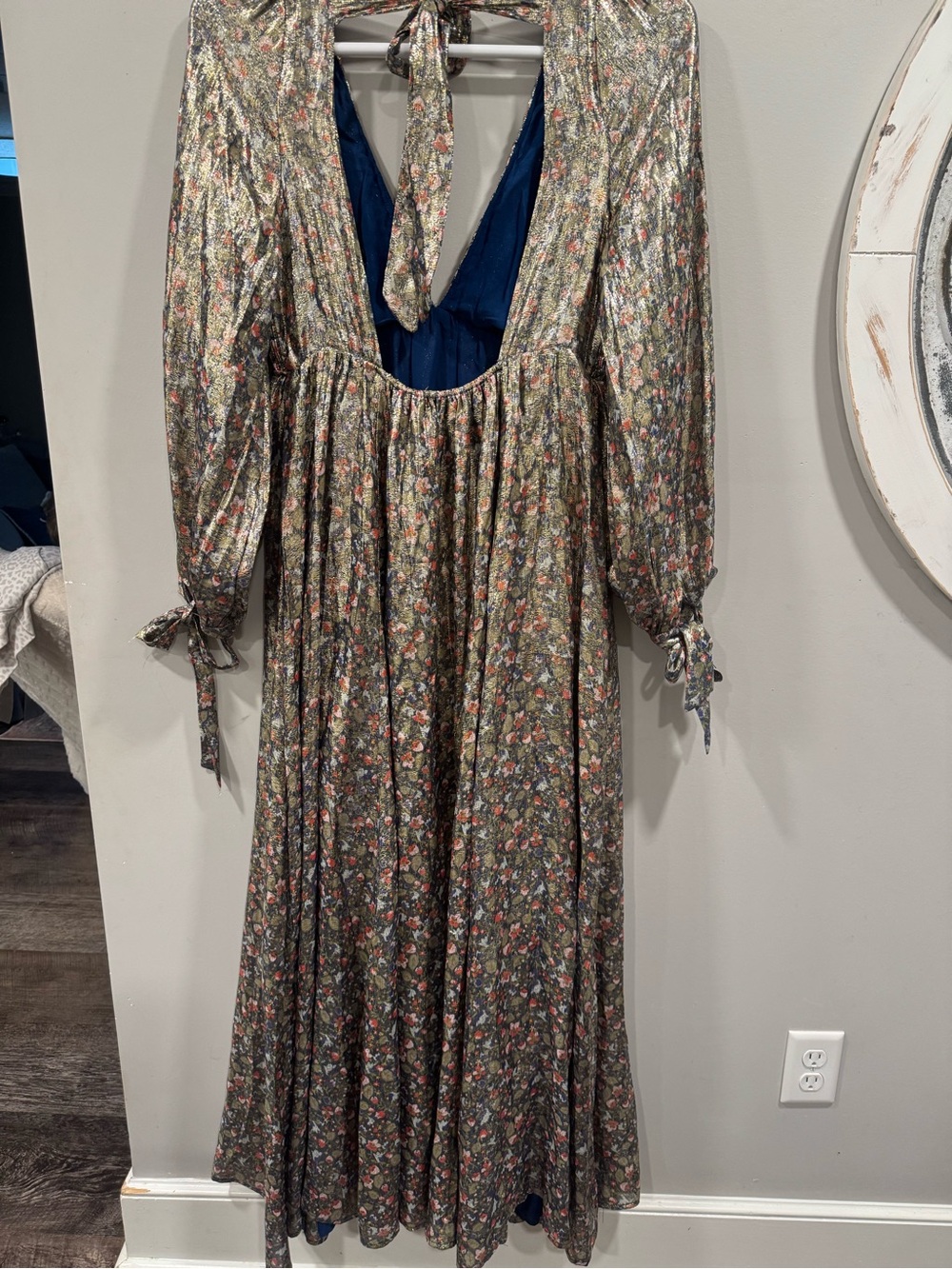 Free People Luxalina Metallic Floral Silk Maxi Dress Large Open Back Stunning - Picture 4 of 17